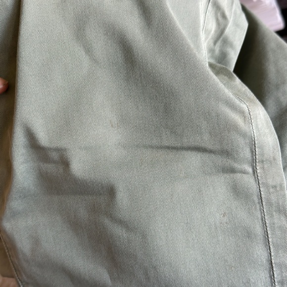 AG Adriano Goldschmied Slim Khaki Pants Green Size 32R Men’s - Picture 9 of 9